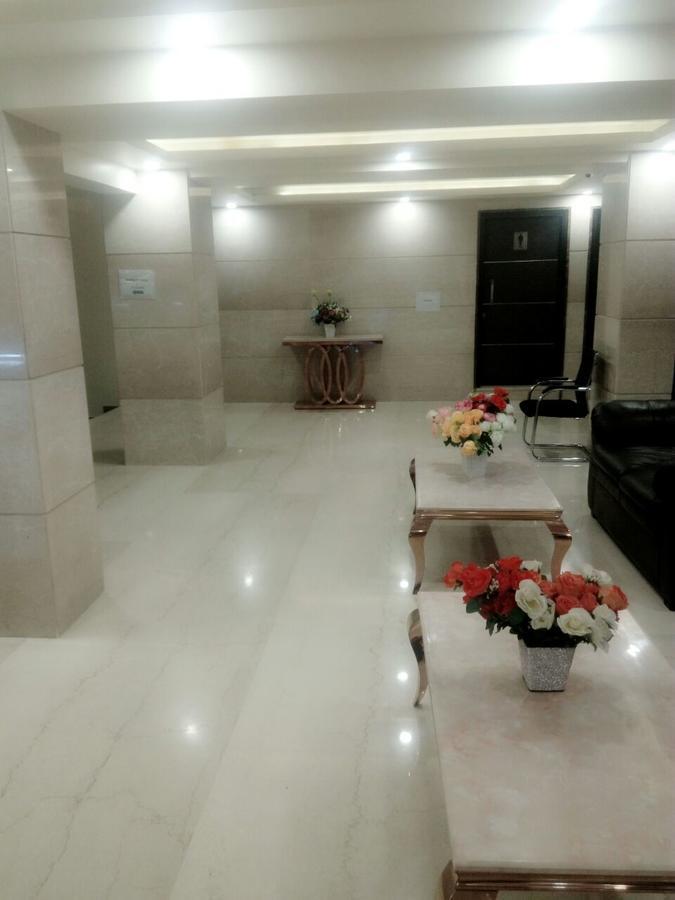 The Grand Parisian Hotel Delhi Kültér fotó