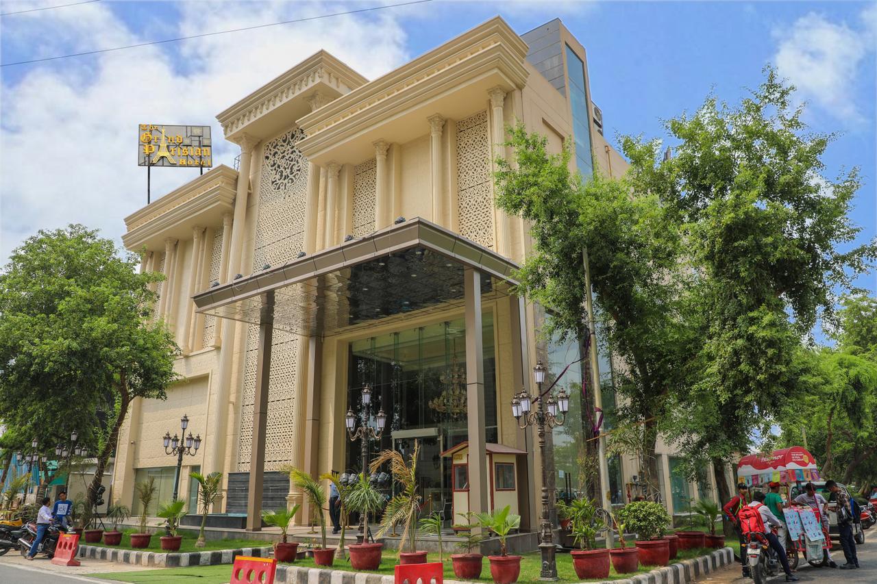 The Grand Parisian Hotel Delhi Kültér fotó