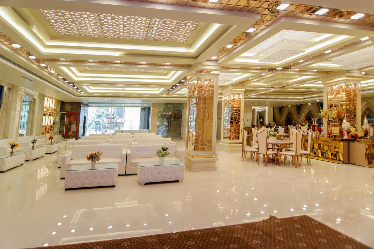 The Grand Parisian Hotel Delhi Kültér fotó