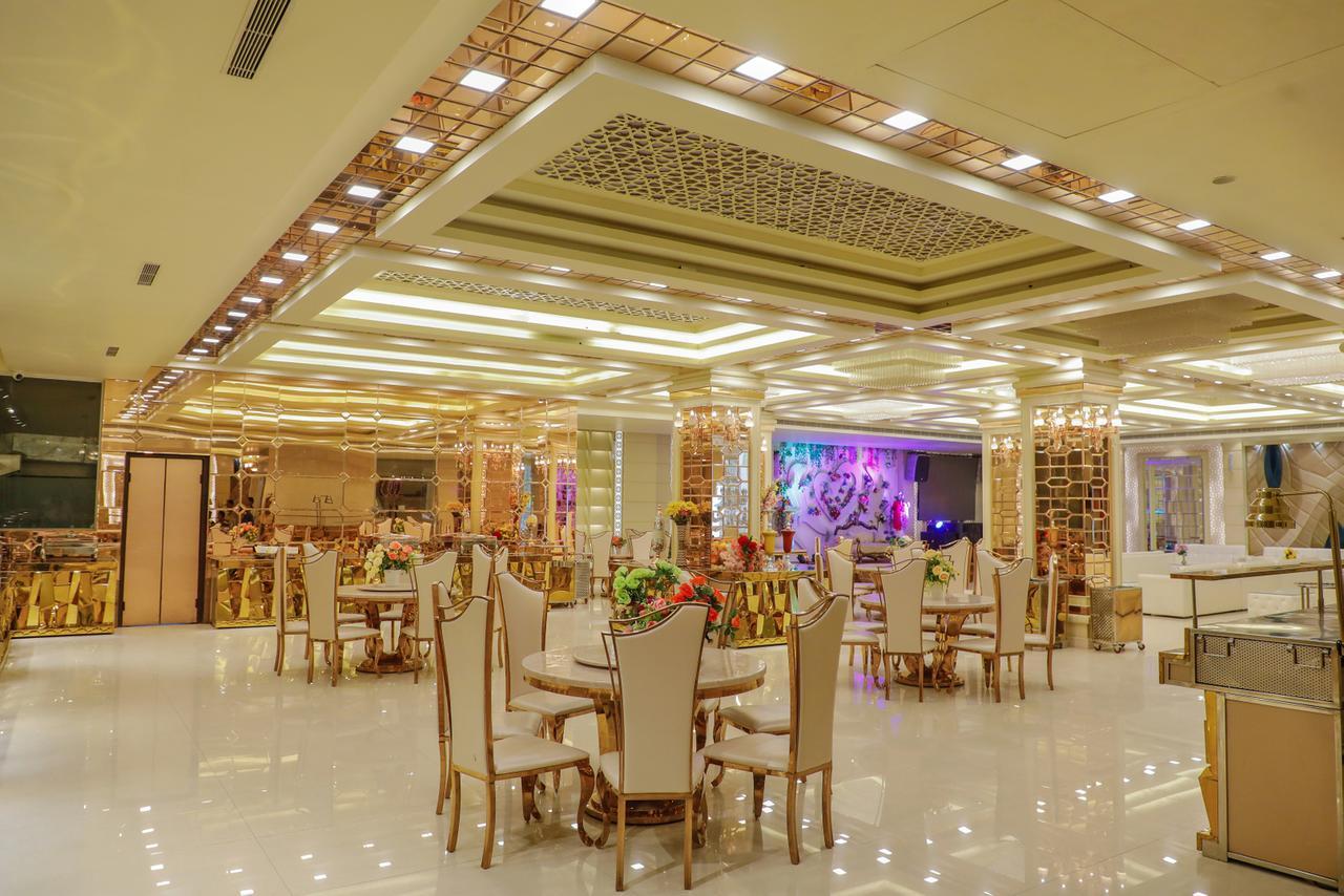 The Grand Parisian Hotel Delhi Kültér fotó