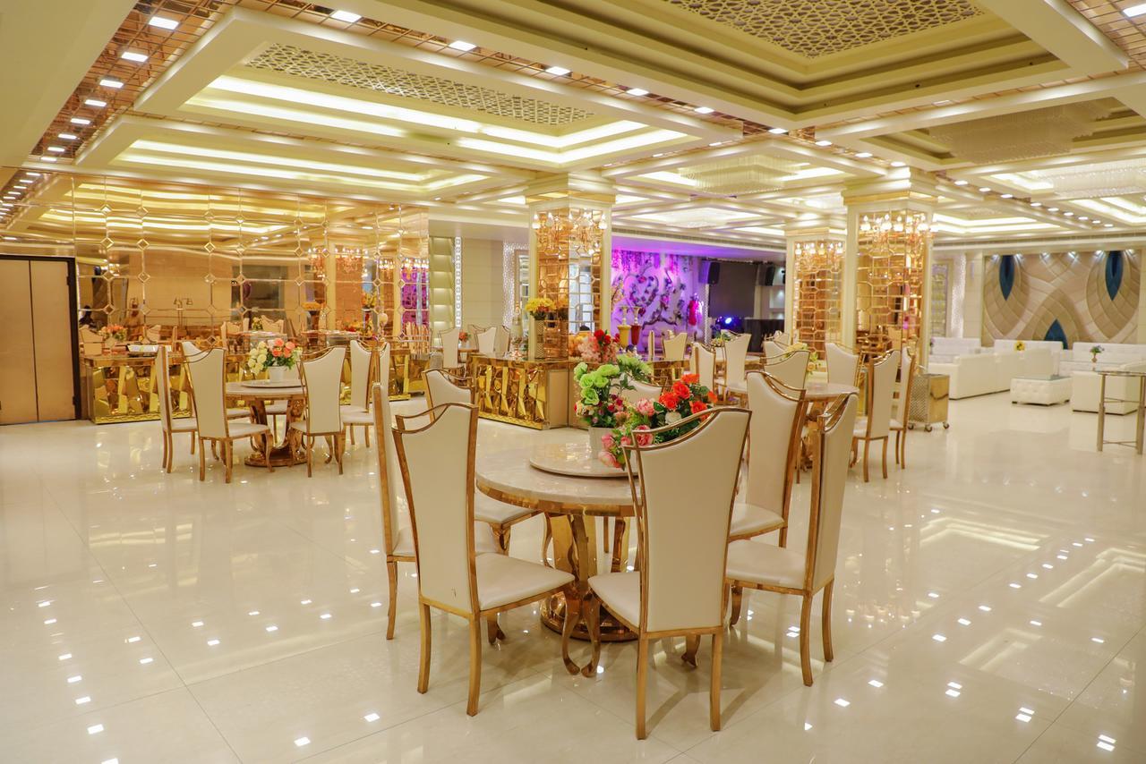 The Grand Parisian Hotel Delhi Kültér fotó