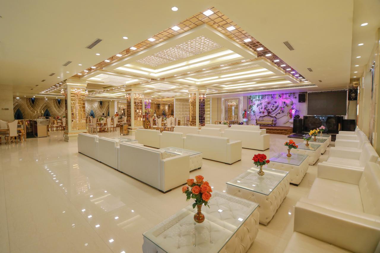 The Grand Parisian Hotel Delhi Kültér fotó